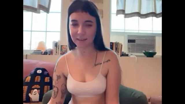 Thumbnail 2, cuteballoons's Stream at Chaturbate, 1 month ago