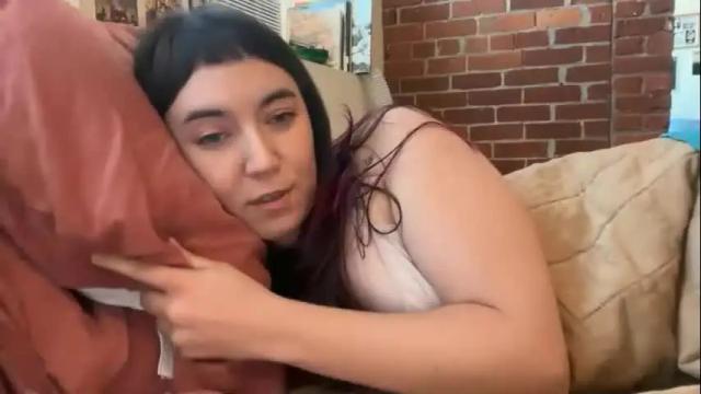 Image 2 of cuteballoons Stream on Chaturbate on 1 month ago