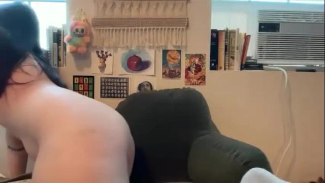 Image 11 of cuteballoons Stream on Chaturbate on 1 month ago