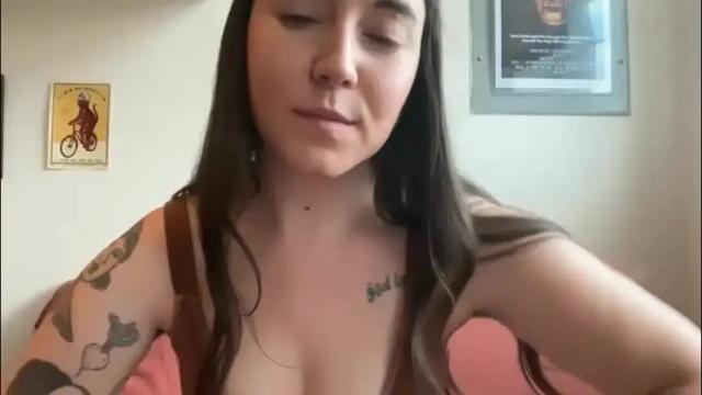 Image 11 of cuteballoons Stream on Chaturbate on 1 month ago