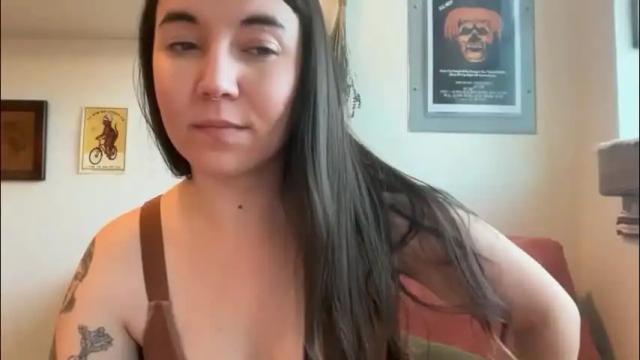 Image 3 of cuteballoons Stream on Chaturbate on 29 days ago