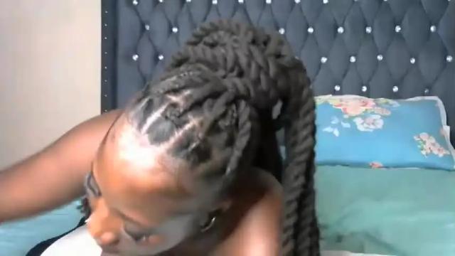 Image 8 of cuteberryl Stream on Chaturbate on 19 months ago