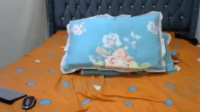 Image 3 of cuteberryl Stream on Chaturbate on 19 months ago