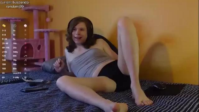 Thumbnail 1, cutebeta's Stream at Chaturbate, 9 days ago