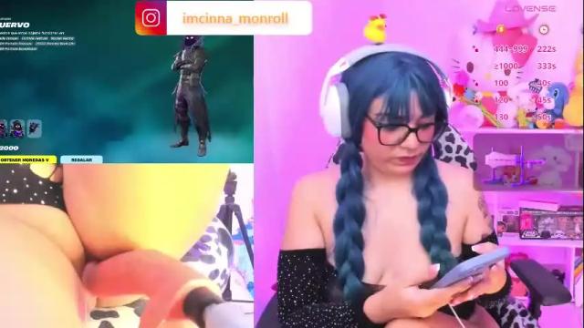 Image 8 of cutecinamonroll Stream on Chaturbate on 19 hours ago