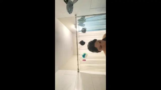 Image 4 of cutecuban18 Stream on Chaturbate on 2 months ago
