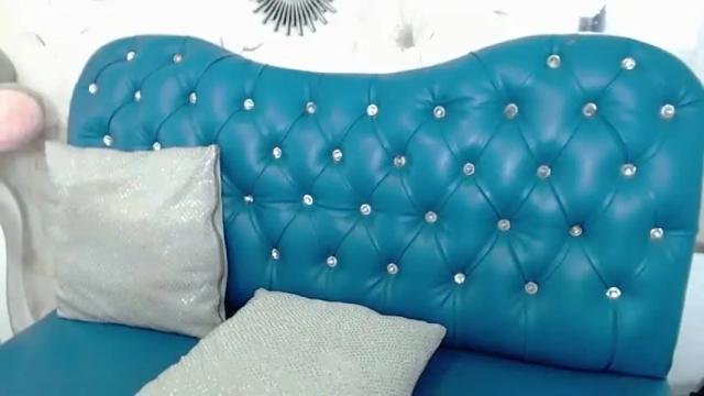 Image 11 of cutee_zoe Stream on Chaturbate on 14 months ago