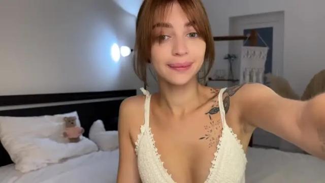 Image 4 of cuteelsa_ Stream on Chaturbate on 9 months ago