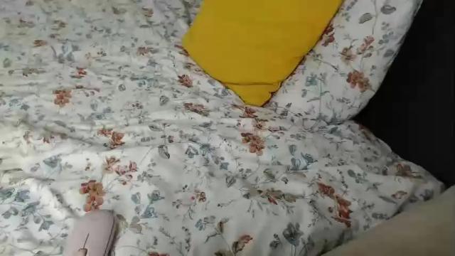Image 10 of cuteemouse Stream on Chaturbate on 13 months ago