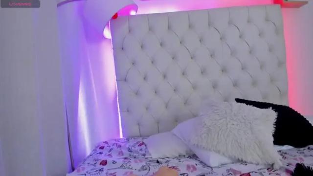 Image 8 of cuteface_bigtits Stream on Chaturbate on 18 months ago