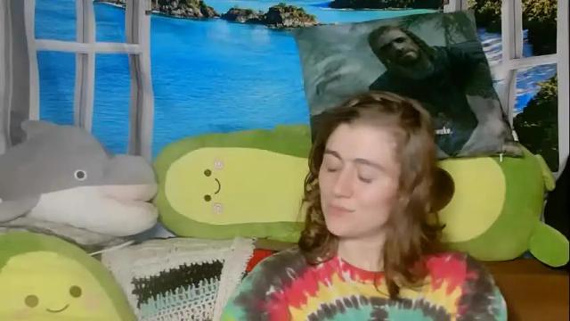 Image 10 of cutehairymiley Stream on Chaturbate on 14 months ago