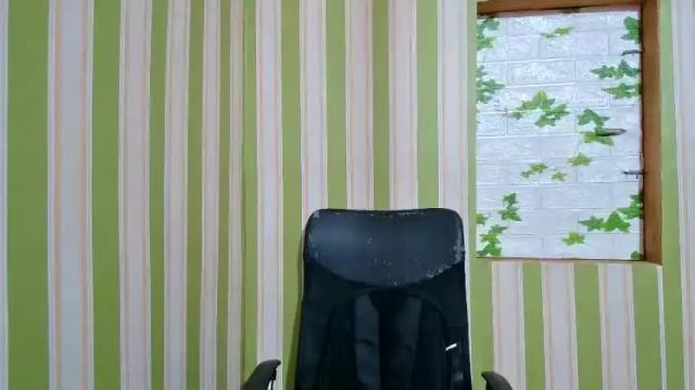Image 3 of cutelalay Stream on Chaturbate on 21 months ago