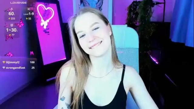 Image 4 of cutemousee Stream on Chaturbate on 28 days ago