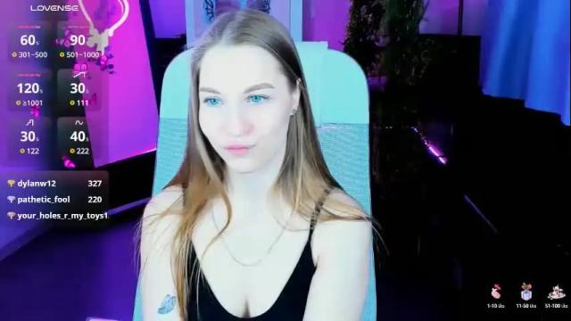 Image 8 of cutemousee Stream on Chaturbate on 26 days ago