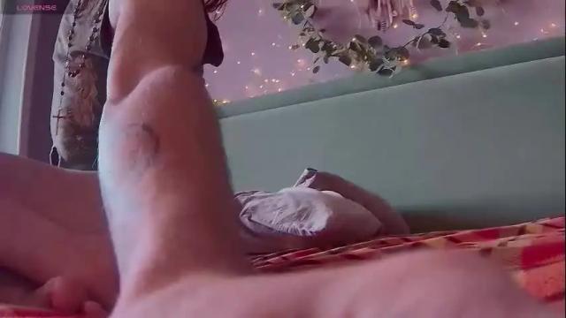 Image 7 of cutepocketboy Stream on Chaturbate on 1 month ago