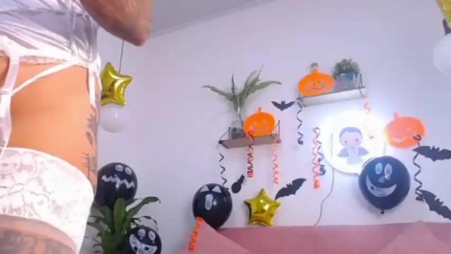 Image 8 of cuteprincess23 Stream on Chaturbate on 19 months ago