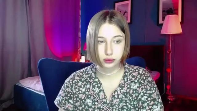 Thumbnail 3, cuterlina's Stream at Chaturbate, 21 months ago