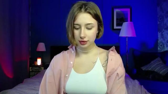 Image 6 of cuterlina Stream on Chaturbate on 21 months ago