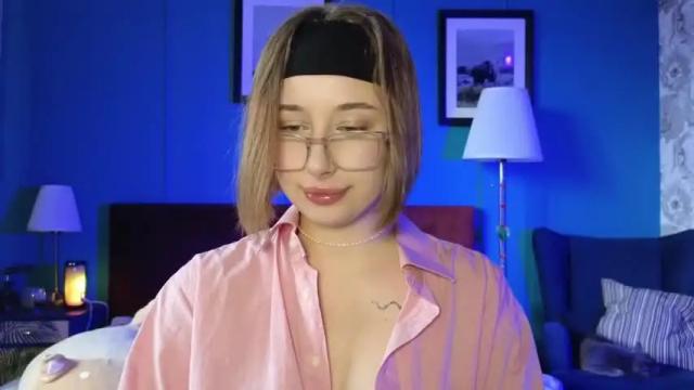 Thumbnail 2, cuterlina's Stream at Chaturbate, 20 months ago