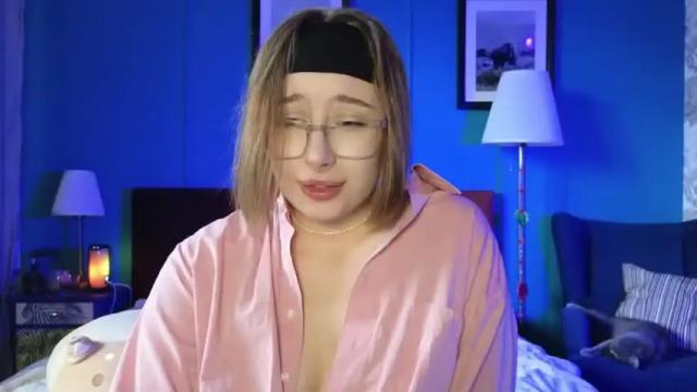 Thumbnail 3, cuterlina's Stream at Chaturbate, 20 months ago