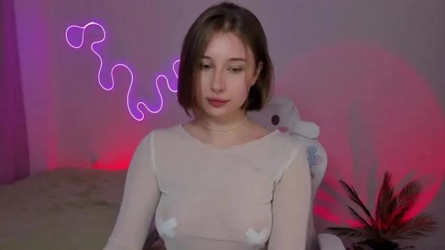 Image 3 of cuterlina Stream on Chaturbate on 18 months ago