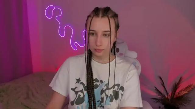 Thumbnail 3, cuterlina's Stream at Chaturbate, 18 months ago