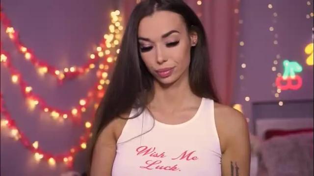 Image 3 of cutesmilebaby Stream on Chaturbate on 2 months ago