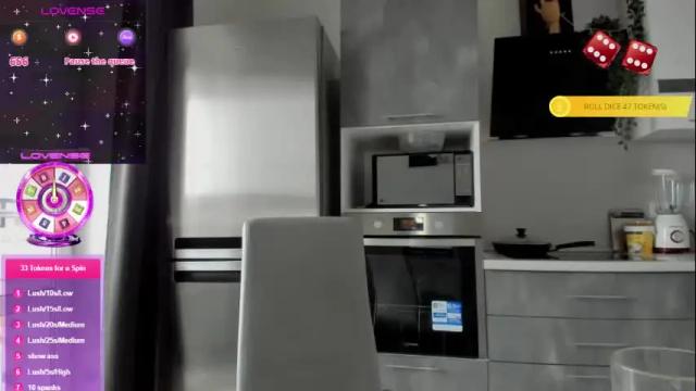 Image 6 of cutestdemon Stream on Chaturbate on 23 days ago