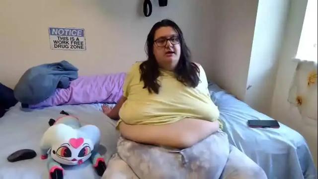 Image 8 of cutetea_time Stream on Chaturbate on 3 months ago