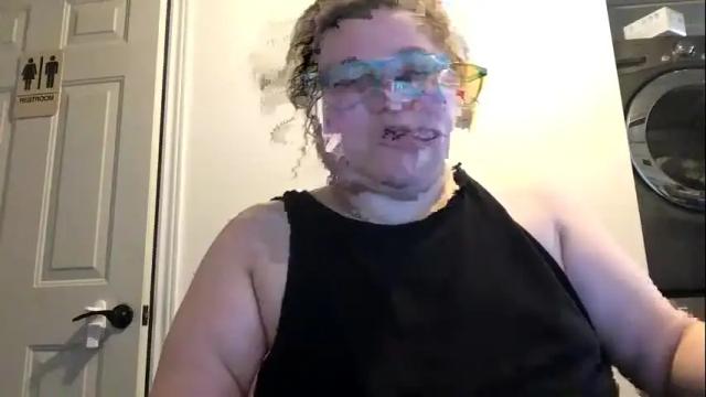 Image 7 of cutewithabooty Stream on Chaturbate on 20 months ago
