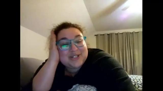Image 2 of cutewithabooty Stream on Chaturbate on 20 months ago