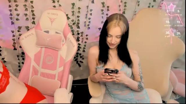 Image 3 of cutie_angels Stream on Chaturbate on 15 months ago