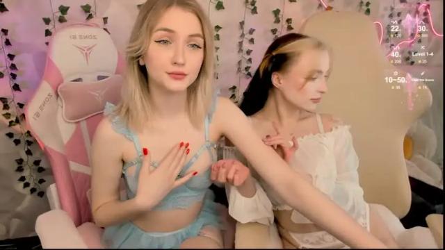Image 8 of cutie_angels Stream on Chaturbate on 14 months ago