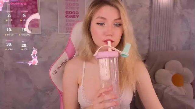Thumbnail 1, cutie_angels's Stream at Chaturbate, 2 months ago