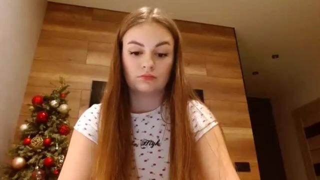 Image 10 of cutie_klo_ Stream on Chaturbate on 15 months ago