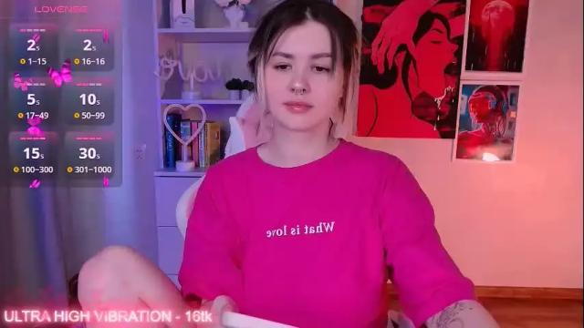 Image 2 of cutie_mili Stream on Chaturbate on 1 month ago