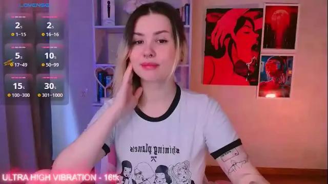 Image 2 of cutie_mili Stream on Chaturbate on 1 month ago
