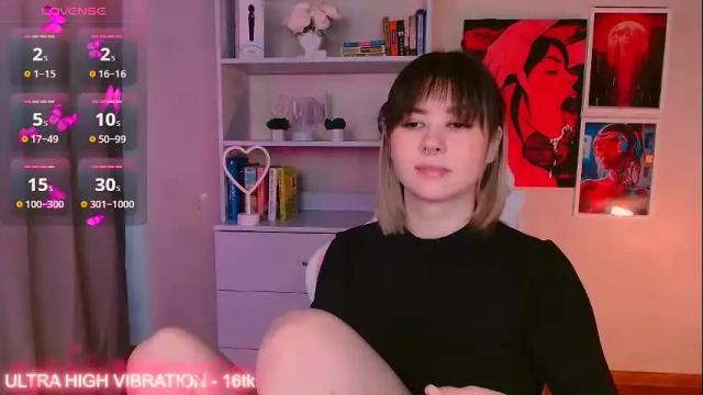 Image 12 of cutie_mili Stream on Chaturbate on 1 month ago