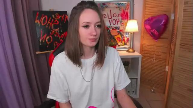 Image 4 of cutie_naughty_girl Stream on Chaturbate on 1 month ago