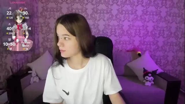 Image 2 of cutiekitty_cb Stream on Chaturbate on 1 month ago