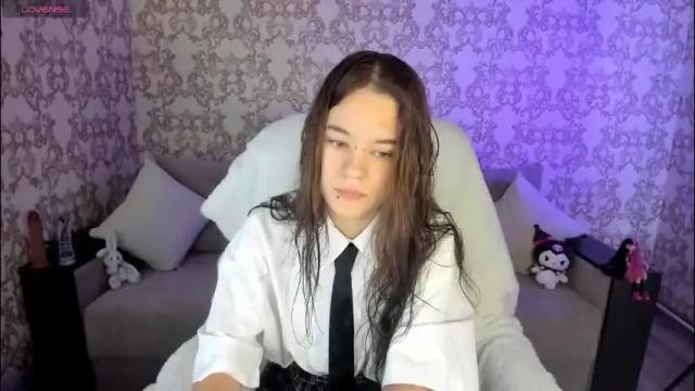 Image 2 of cutiekitty_cb Stream on Chaturbate on 3 months ago