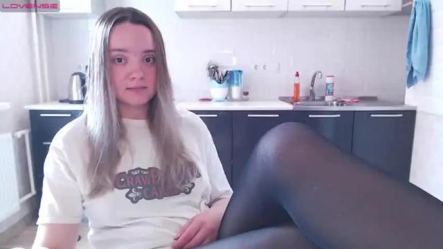 Image 7 of cutiepie__ Stream on Chaturbate on 25 months ago