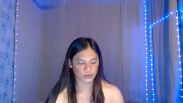 Image 3 of cutiepiecream21 Stream on Chaturbate on 1 month ago