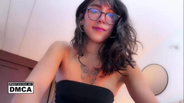 Image 6 of cutiepiemiu Stream on Chaturbate on 2 months ago