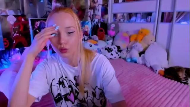 Thumbnail 1, cuttie_ponyy's Stream at Chaturbate, 4 months ago