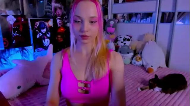 Image 11 of cuttie_ponyy Stream on Chaturbate on 2 months ago