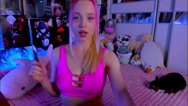 Thumbnail 3, cuttie_ponyy's Stream at Chaturbate, 2 months ago