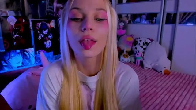 Thumbnail 1, cuttie_ponyy's Stream at Chaturbate, 1 month ago