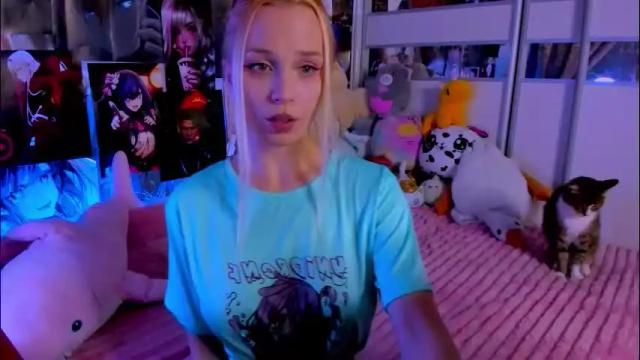 Image 4 of cuttie_ponyy Stream on Chaturbate on 1 month ago