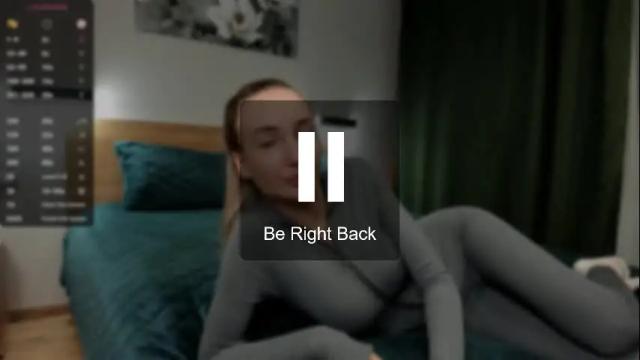 Image 2 of cuttiechloe Stream on Chaturbate on 19 days ago